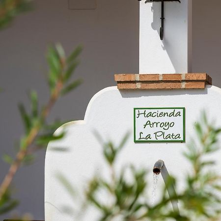 Hotel Rural Arroyo La Plata By Bossh Hotels Jerez De Los Caballeros Exterior photo