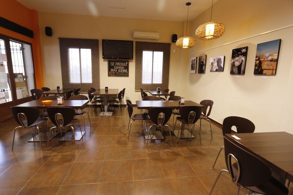 Hotel Rural Arroyo La Plata By Bossh Hotels Jerez De Los Caballeros Exterior photo