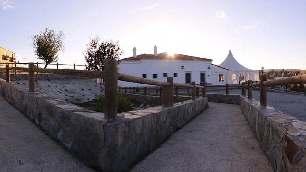 Hotel Rural Arroyo La Plata By Bossh Hotels Jerez De Los Caballeros Exterior photo