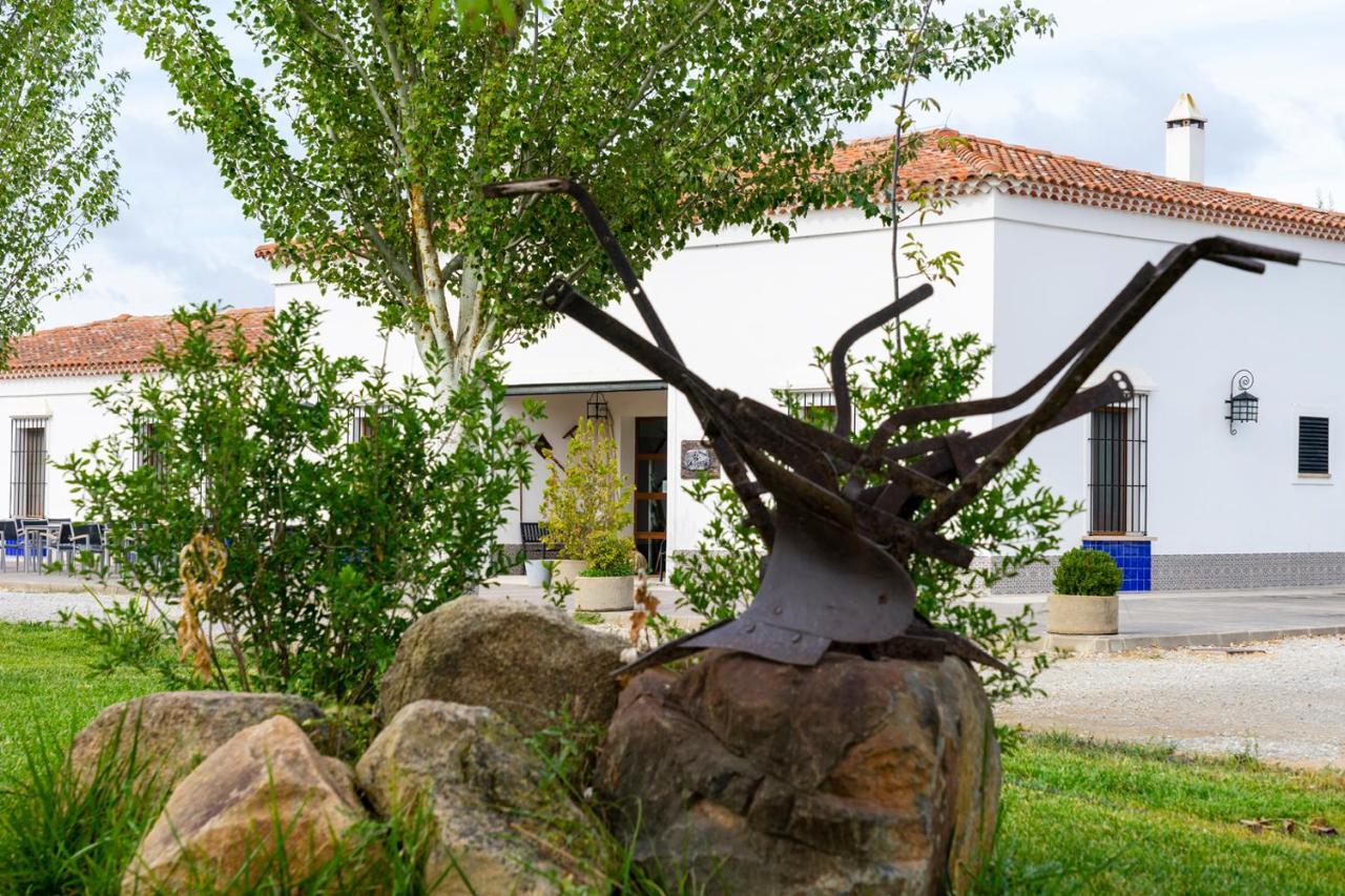 Hotel Rural Arroyo La Plata By Bossh Hotels Jerez De Los Caballeros Exterior photo
